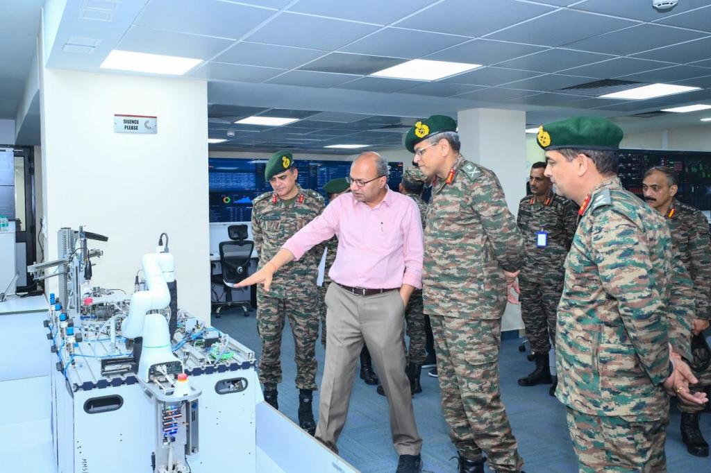 General Officer Commanding-in-Chief, Central Command of Indian Army visited&nbsp;C3iHub